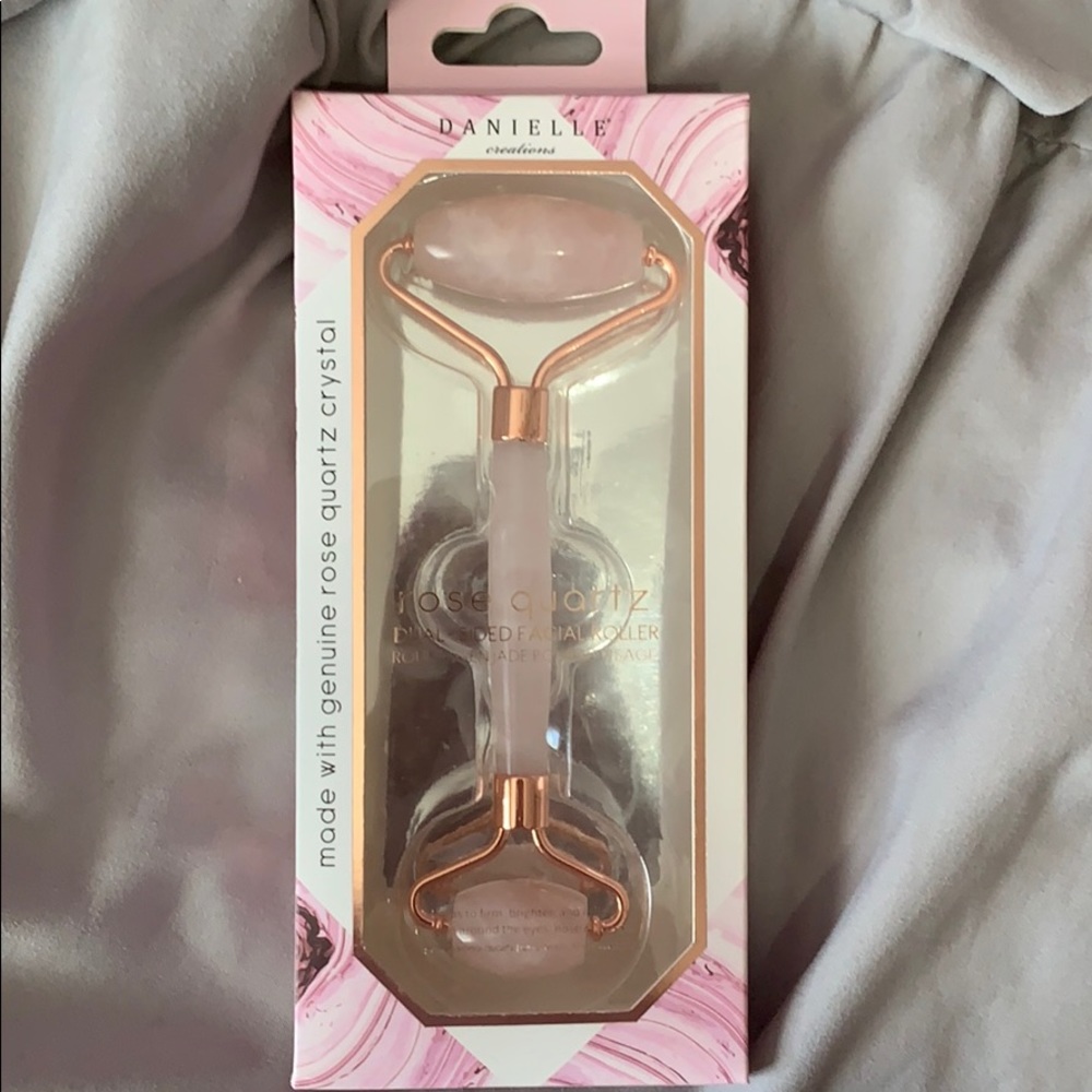 Danielle Creations Rose Quartz Facial Roller